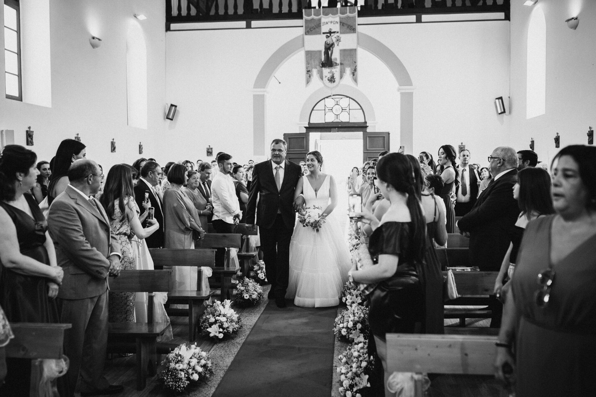 Foto Carolina & Ricardo, Uma Mega Festa na Quinta das Sentieiras - Casamento - Imagem 17